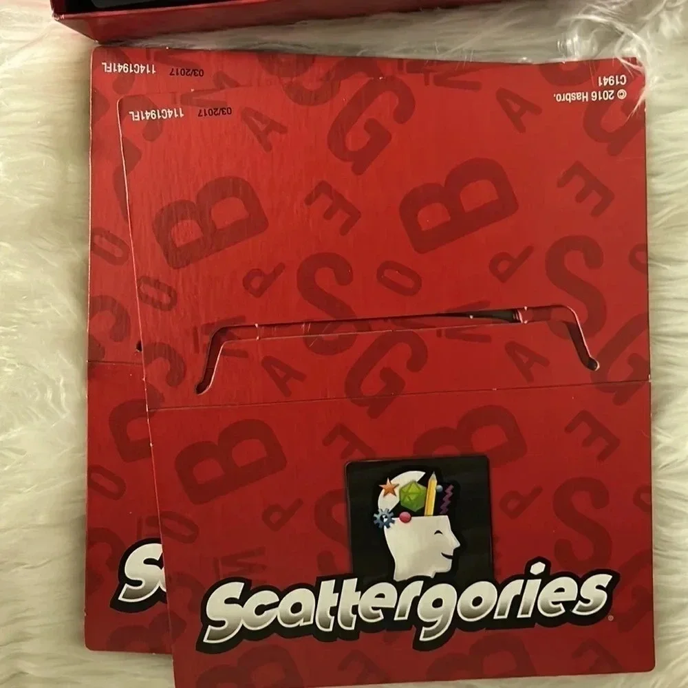 Hasbro gaming classic Scattegories Game party board game Ages 12 and up